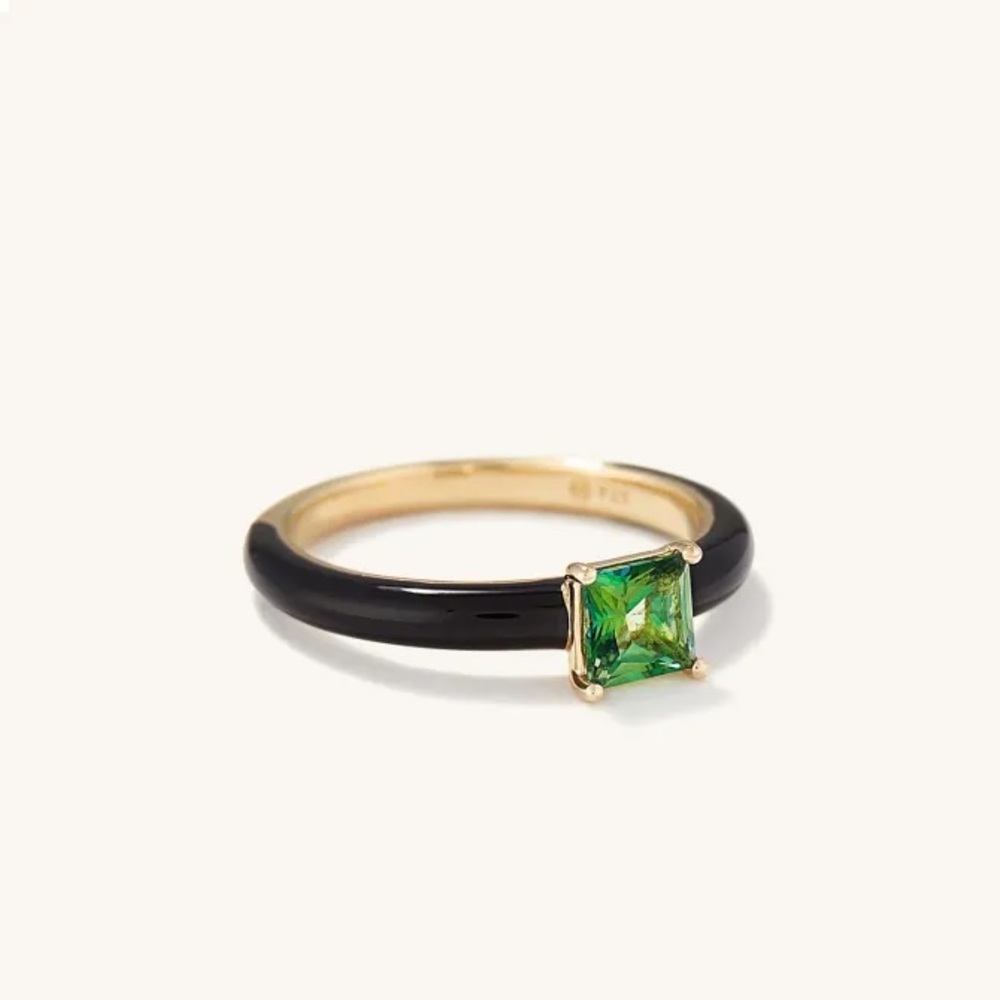 Mejuri Monochrome Topaz Ring